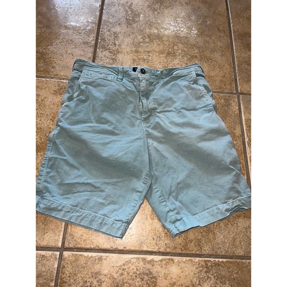 American Eagle Outfitters Other - American Eagle Shorts Size 31
